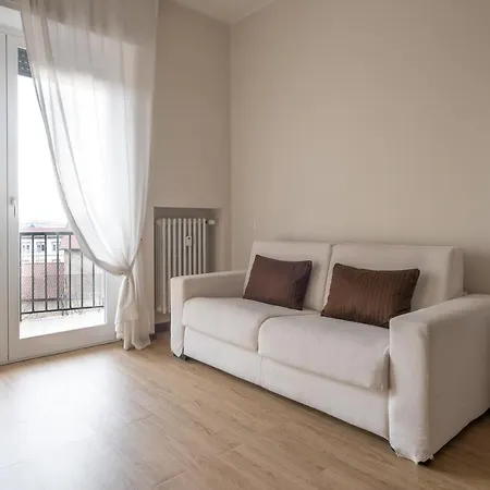 Cute & Cozy Train Station Πανσιόν Μπέργκαμο