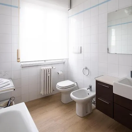 Cute & Cozy Train Station Πανσιόν 3*