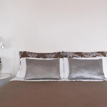 Cute & Cozy Train Station Guest house Bergamo